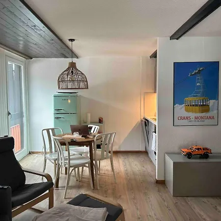 Cozy Flat In * Crans-Montana
